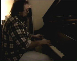joelpiano4.jpg
